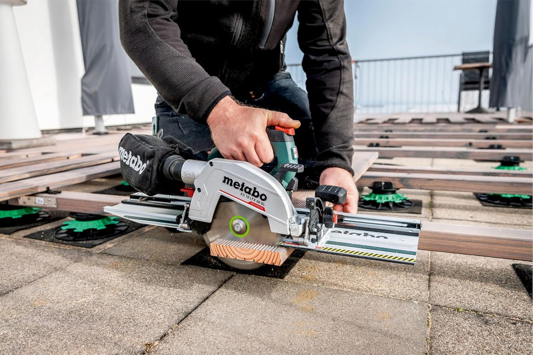 metabo Kappschiene KFS 30 - Präzise Kappschnitte, Winkel bis 60°, rutschfest, splitterfrei, integrie