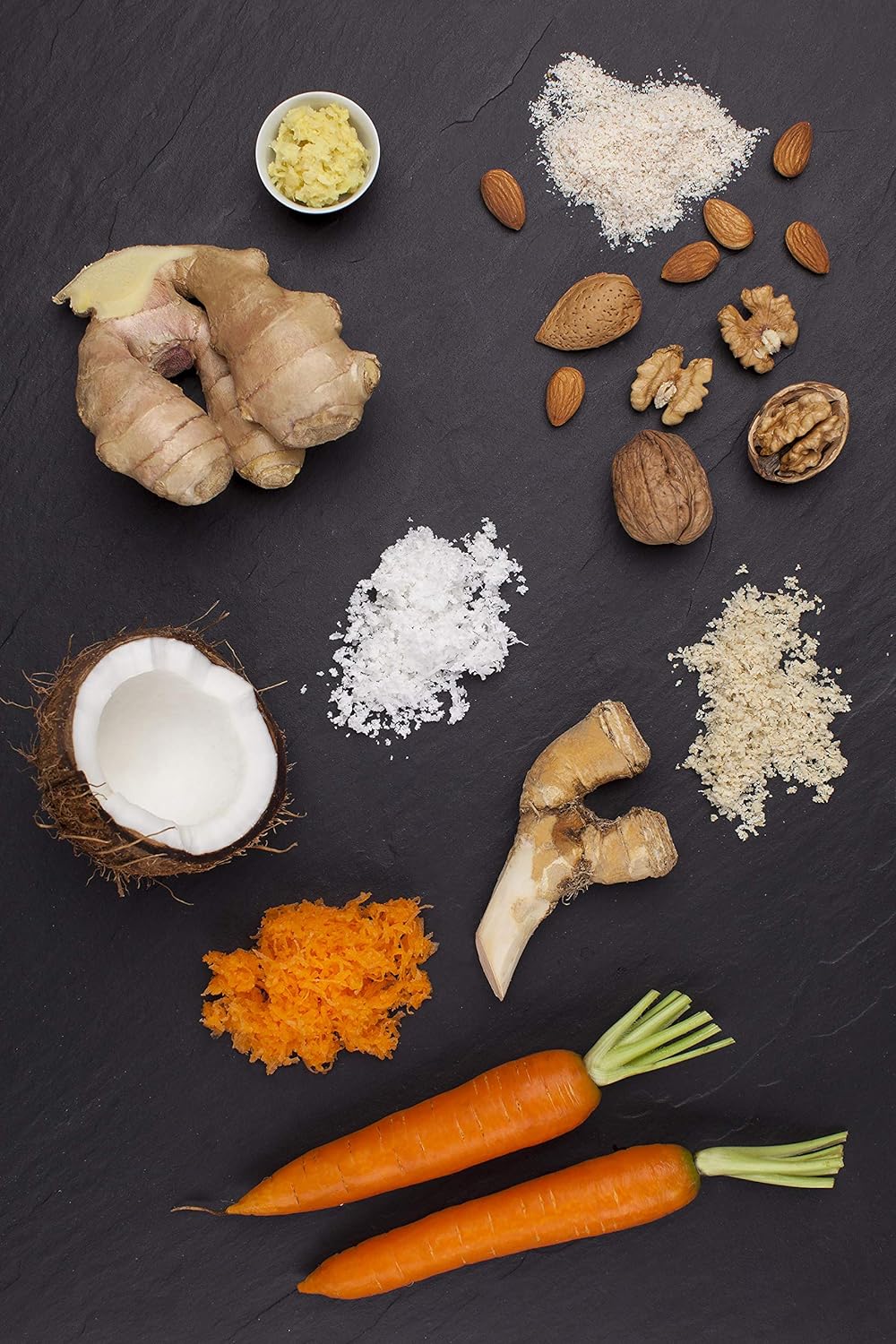 Microplane Küchenreibe Grob für Käse, Karotte, Ingwer, Kokosnuss und Meerrettich in Schwarz mit Edel
