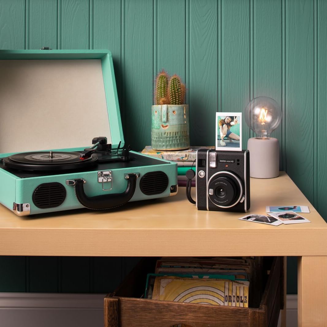 instax Mini 40