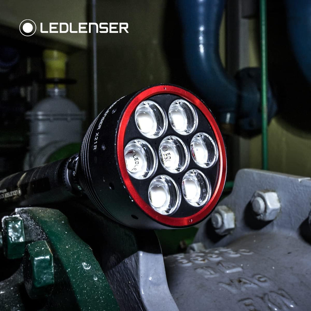 Ledlenser X21R Taschenlampe LED, Suchscheinwerfer, aufladbar mit Lithium LiFePO Akku, 5000 Lumen, fo