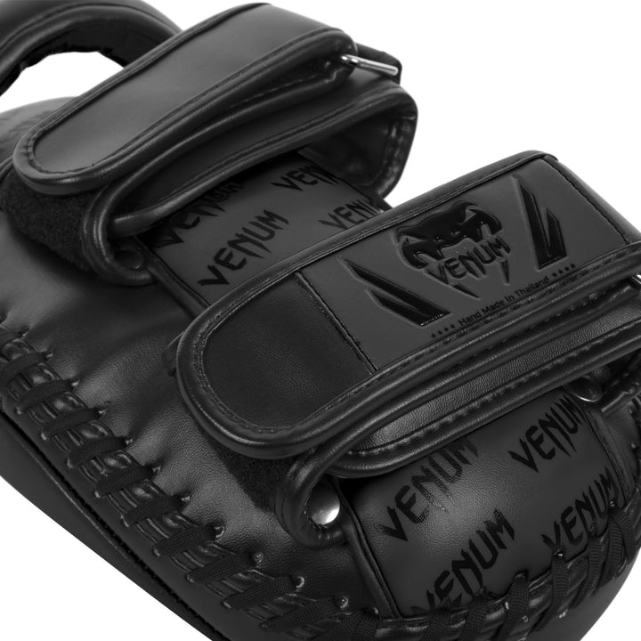 Venum Skintex Leichte Lederpolster Matte/Schwarz, Matte/Schwarz