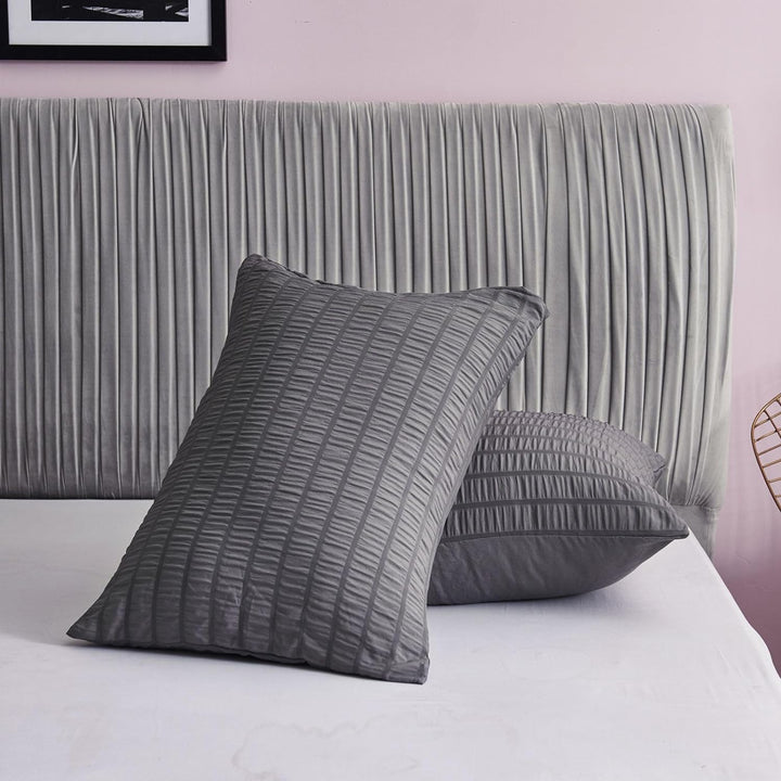 Freyamy Seersucker Bettwäsche 200x220cm 3teilig Grau Geprägt Streifen Strukturiert Bettwaren-Sets Un