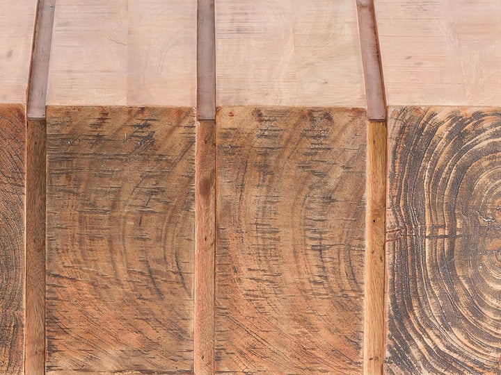 Woodkings Couchtisch Dakota | 70x70 aus rustikalem Massivholz | Balkentisch für das Wohnzimmer | Lan