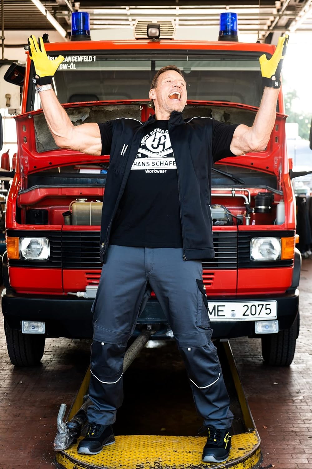 Hans Schäfer Workwear HSW Professional – Kurze Arbeitshose für Herren – Arbeitsshorts/Herren-Shorts/