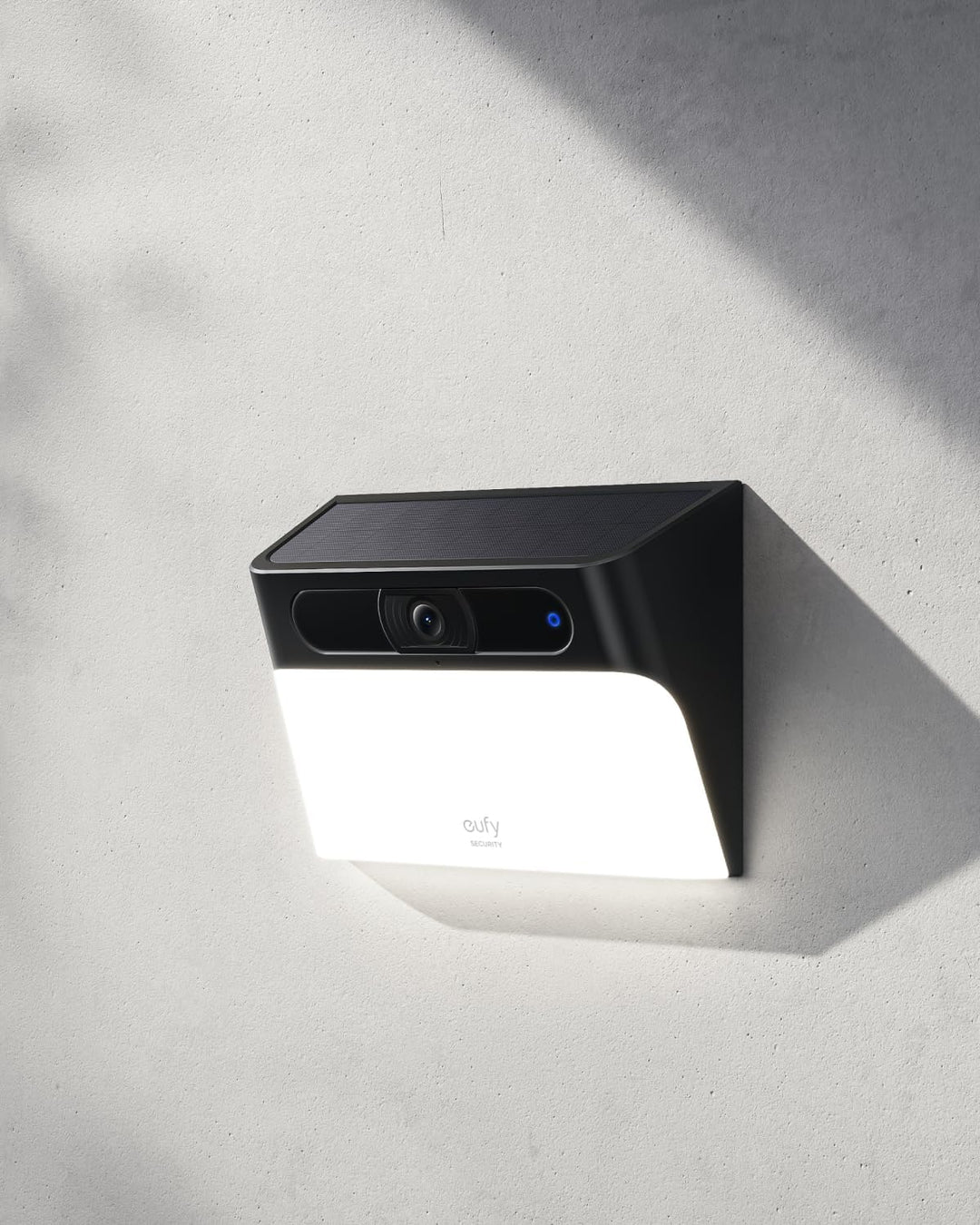 eufy Security Solar Wall Light Cam S120, kabellose 2K Solar Überwachungskamera aussen, nachhaltige S