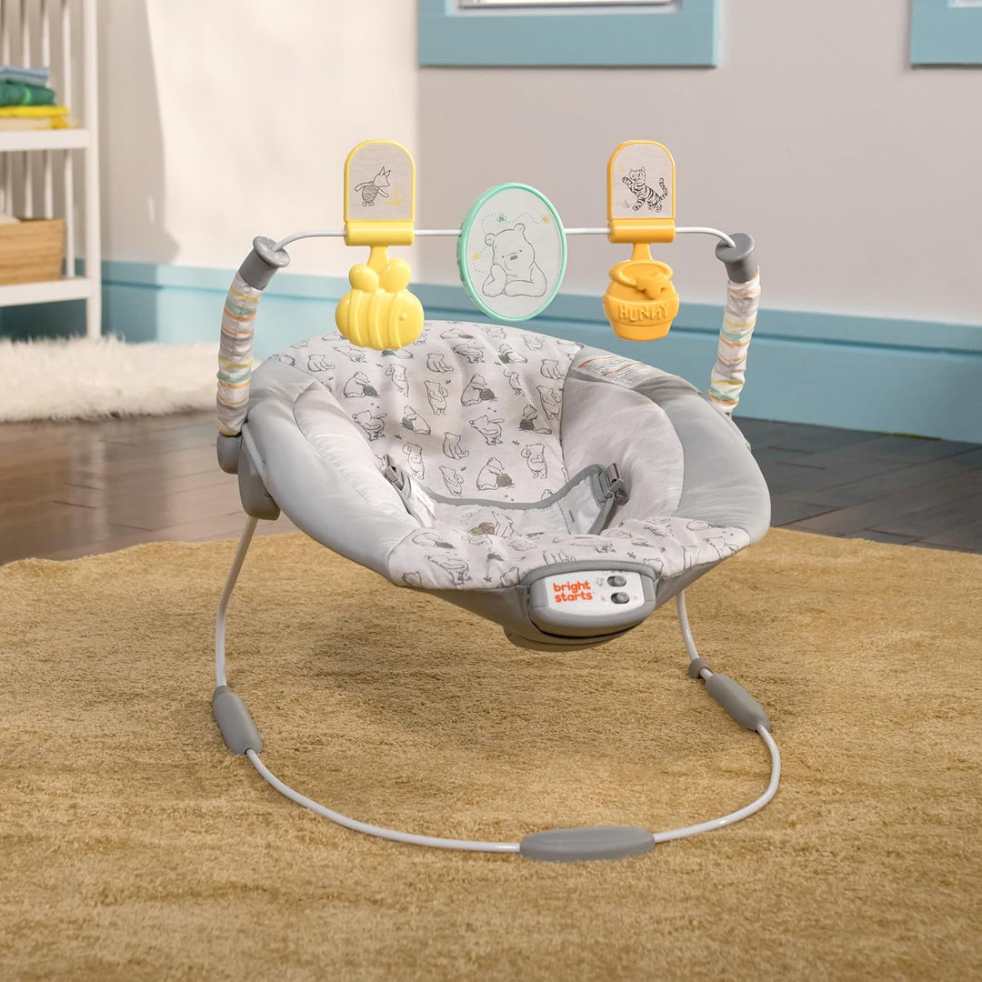 Bright Starts, Disney Winnie the Pooh Classic Pals Vibrierende Babywippe Babyschaukel mit Melodien &