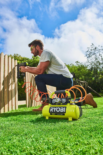 RYOBI 18 V ONE+ Akku-Kompressor PRO R18AC-0 (max. Druck 8,3 bar, Tankinhalt 3,8l, ideal zum Aufpumpe