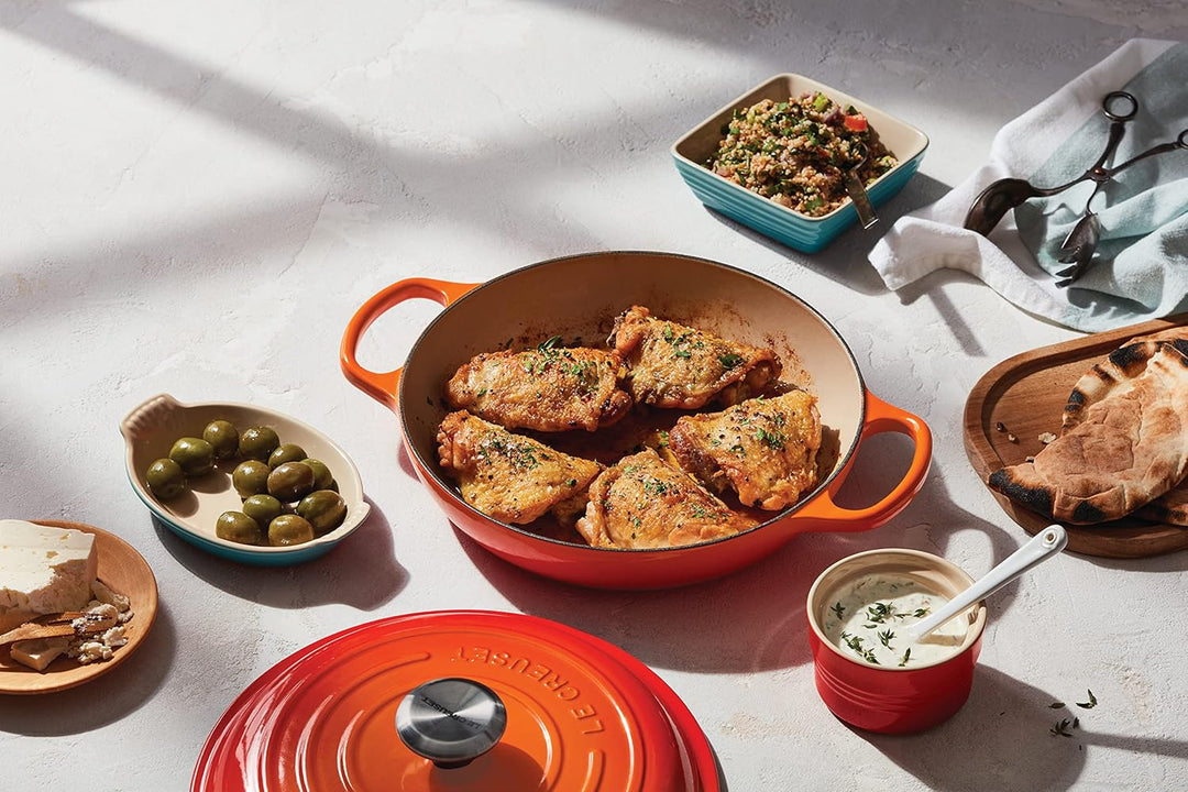 Le Creuset Signature Gusseisen Gourmet-Profitopf, Rund, Ø 26 cm, 2,2 l, Für alle Herdarten inkl. Ind