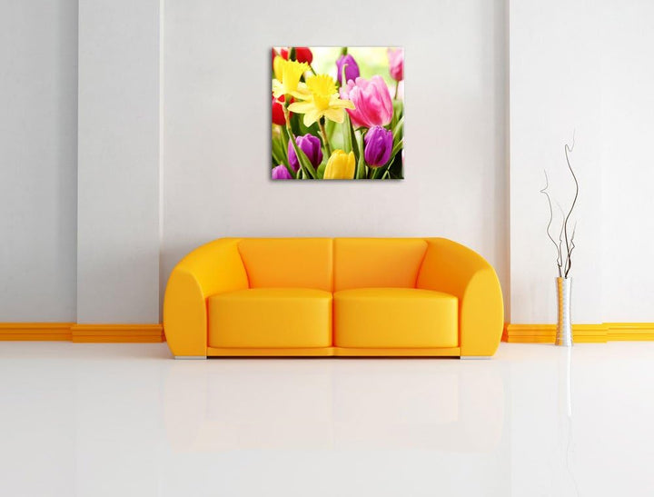 Pixxprint Farbenfrohe Osterglocken und Tulpen, Format: 70x70 auf Leinwand, 70x70