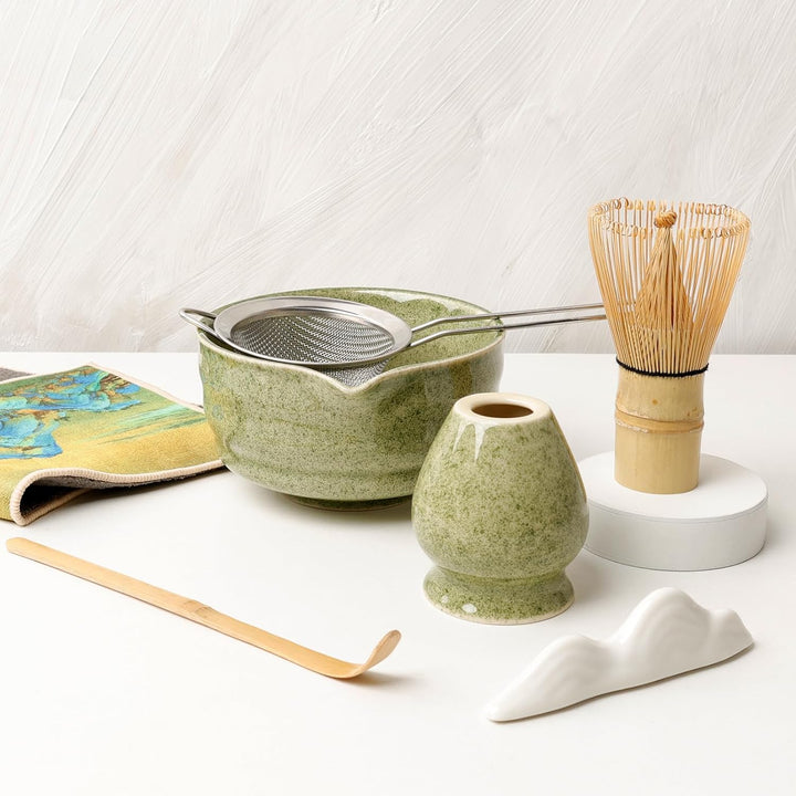 Matcha Set 7-Teilig, Japanisches Teezeremonie Set mit Keramikschale Bambus Besen, Sieb, Löffel, Halt