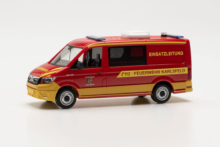 Herpa Feuerwehr Modellauto Man TGE Halbbus FD ELW „Feuerwehr Karlsfeld“, originalgetreu im Massstab