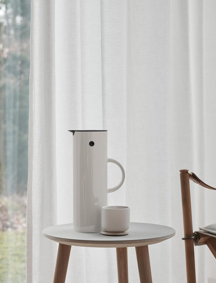 Stelton Isolierkanne EM77 - Doppelwandige Isolierkanne für heisse/kalte Getränke - Tee- & Kaffeekann