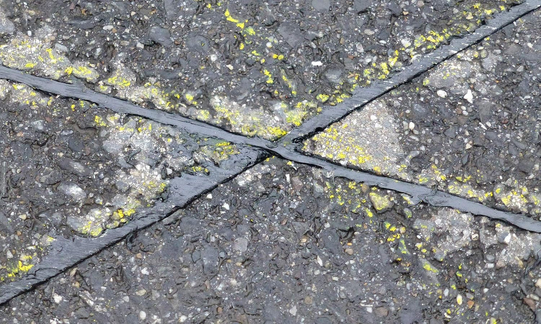Kebu - Betonfugenvergussmasse BN Heiss-Vergussmasse Asphalt und Beton - Grösse: 27kg