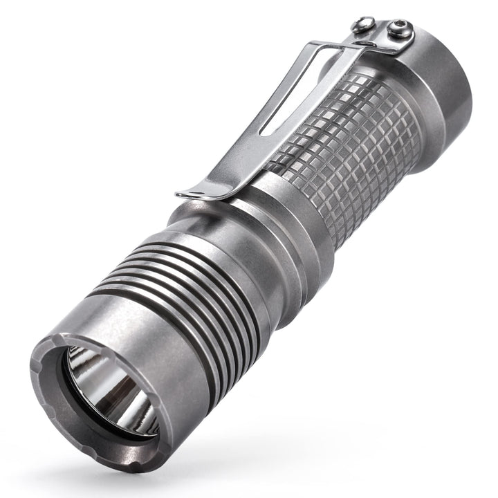 KeyUnity KF01 LED-Taschenlampe in Handgrösse mit Taschenclip, kompakte EDC Taschenlampe mit wiederau