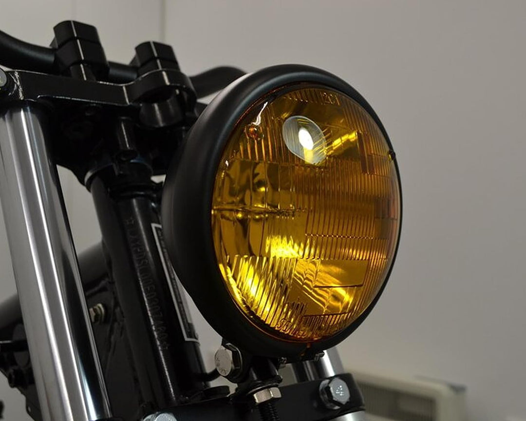 Schwarze Frontscheinwerfer Motorrad mit Gelben Linsen 5.75" 12V 55W Bates Optik - Metallgehäuse