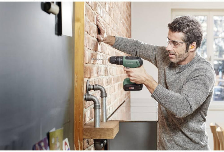Bosch Home and Garden UniversalImpact 18 (1 Akku, 18 Volt System, im Koffer) Set | 1 Akku, Set | 1 A
