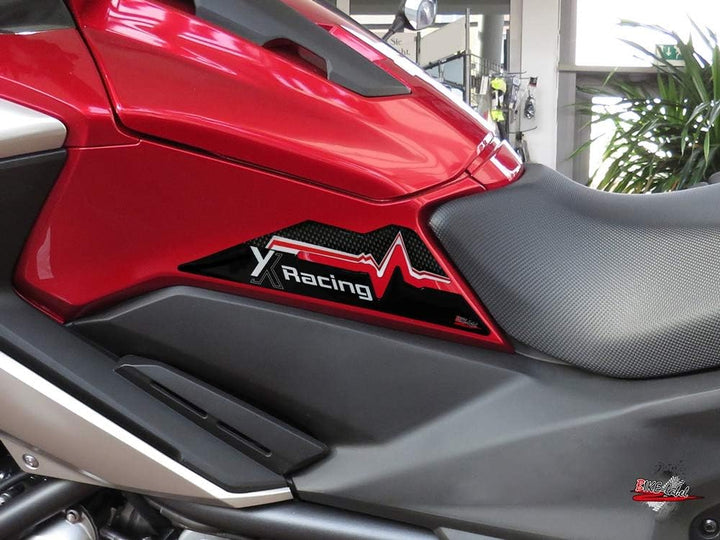 BIKE-label Seitentank Pad Carbon Stripes Red kompatibel für Honda NC 750 X 800183