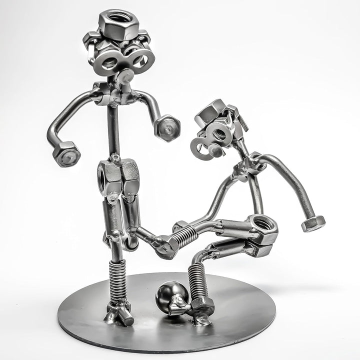 STEEMO Schraubenmännchen Fussball Fussballfans - Metall-Kunst-Deko 12x17x17 cm