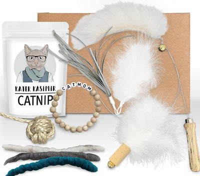 Kater Kasimir Katzenspielzeug Deluxe Set mit Katzenangel, Ersatzanhängern, Katzenball, Katzenminze,