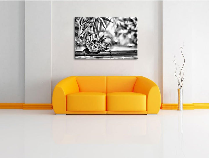 Pixxprint Seerose auf Bambus Wellness / 100x70cm Leinwandbild bespannt auf Holzrahmen/Wandbild Kunst