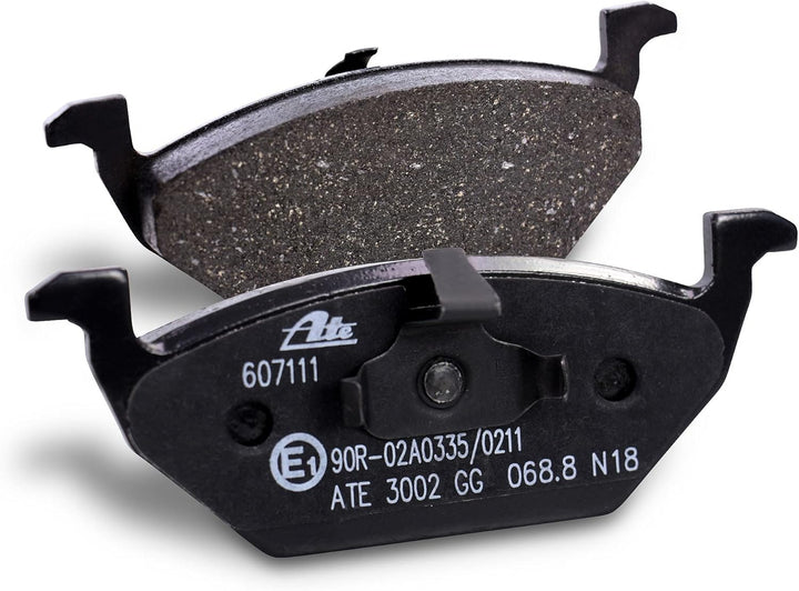 ATE Bremsenset Vorderachse inkl. Bremsscheiben vorne Ø 256 mm belüftet und Bremsbeläge vorne Kompati