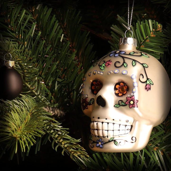 com-four® 3X Premium Christbaumschmuck - Totenschädel als Weihnachtsdeko - morbide Anhänger - lustig