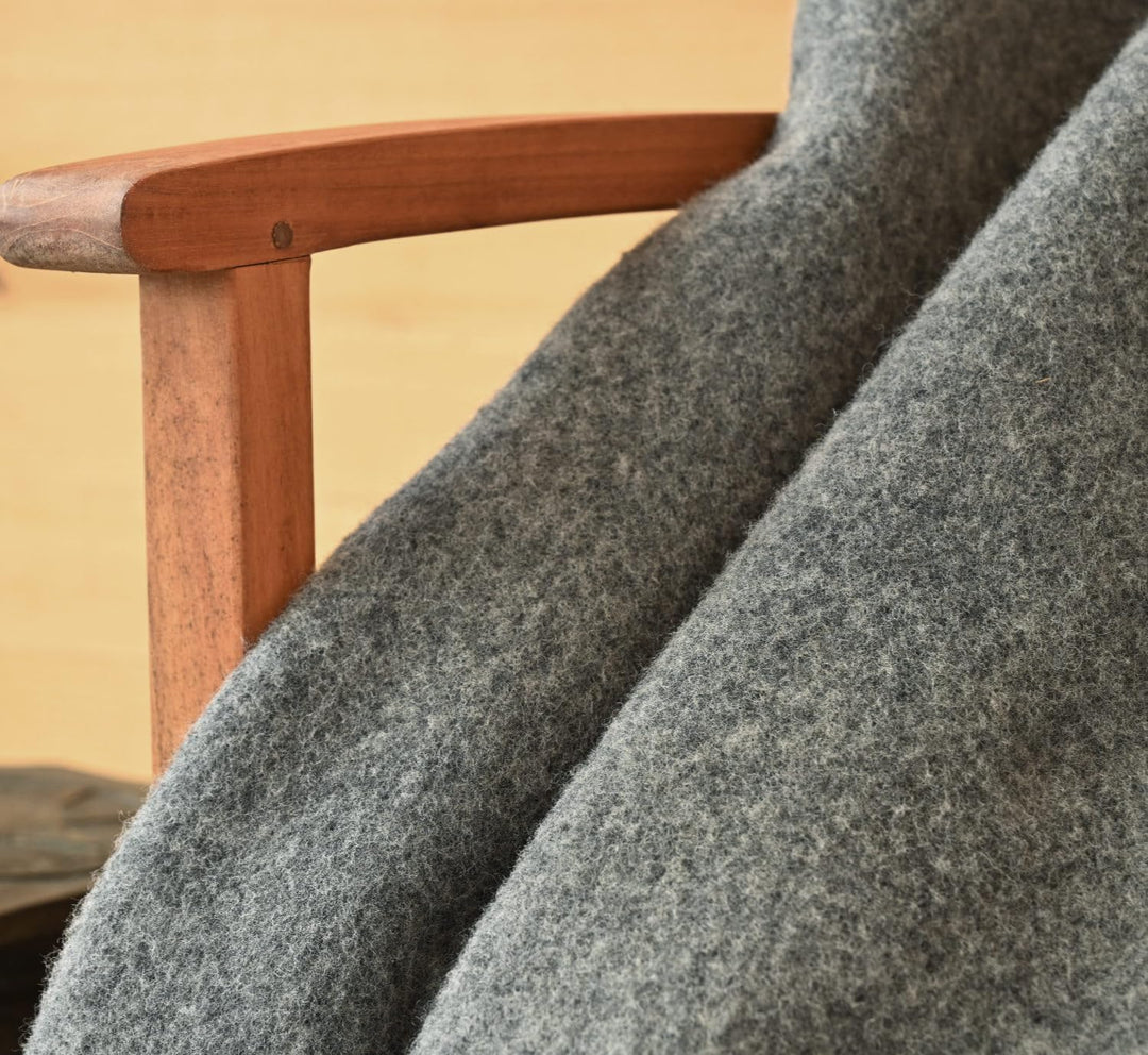 Warme Kuscheldecke Wolldecke Naturalana Doubleface Sofadecke Couchdecke Wohndecke - 100% Schurwolle