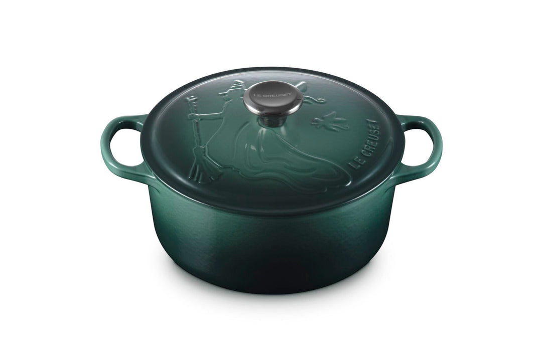 Le Creuset Wicked Collection Elphaba Rundkasserolle aus Gusseisen mit Prägung