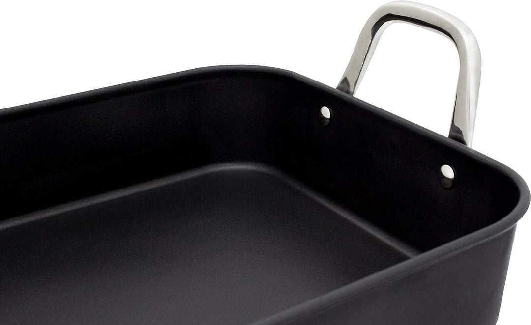 Kopf Auflaufform Pura (Bräter aus Carbonstahl, Griffe aus Edelstahl, geeignet für Induktion, 5 Liter