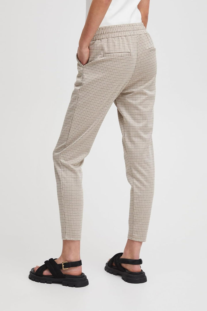 ICHI IHKATE Cameleon PA Damen Hose Stoffhose mit Stretch Enger Schnitt Elastikbund S Sandshell (1309