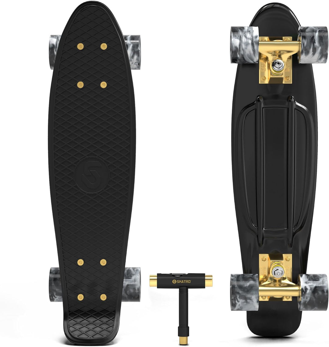 Skatro - Mini-Cruiser-Skateboard. 22 Zoll Kunststoff-Board im Retro-Stil, komplett mit Black Mamba,