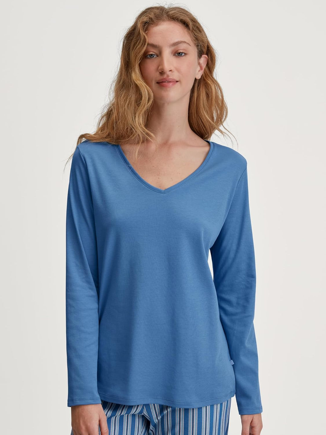 CALIDA Favourites Langarmshirt Damen, aus 100% Baumwolle, Dicker, wärmender Stoff 36-38 Riviera Blue