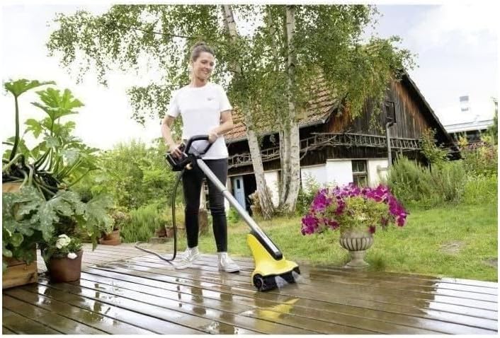 Kärcher 18 V Akku-Terrassenreiniger PCL 3-18, Druck: max. 10 bar, Wasserdurchfluss bei 4 bar: max. 1