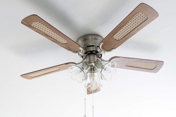 Pepeo - Kisa Deckenventilator mit Beleuchtung | Ventilator mit Zugschalter in Silber mit Wendeflügel