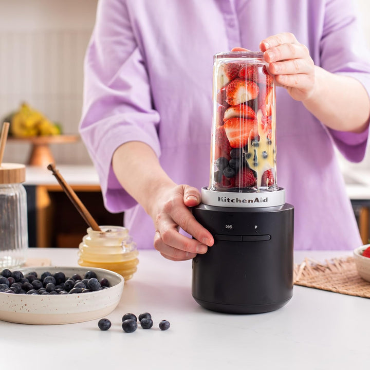 KitchenAid Kabelloser Personal Blender - Go Cordless - 473 ml BPA-freier Becher - Pulse-Taste - Edel