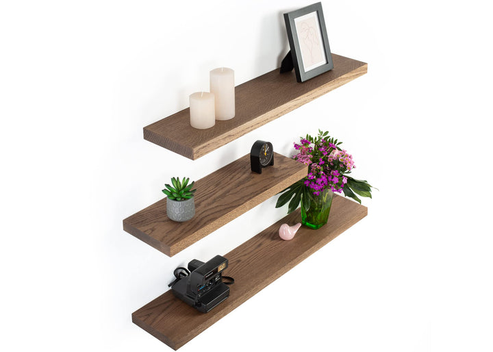 Rikmani Wandregal Holz Eiche massiv dunkel - Handgefertigtes Regal Bücherregal Holzregal Wandboard H