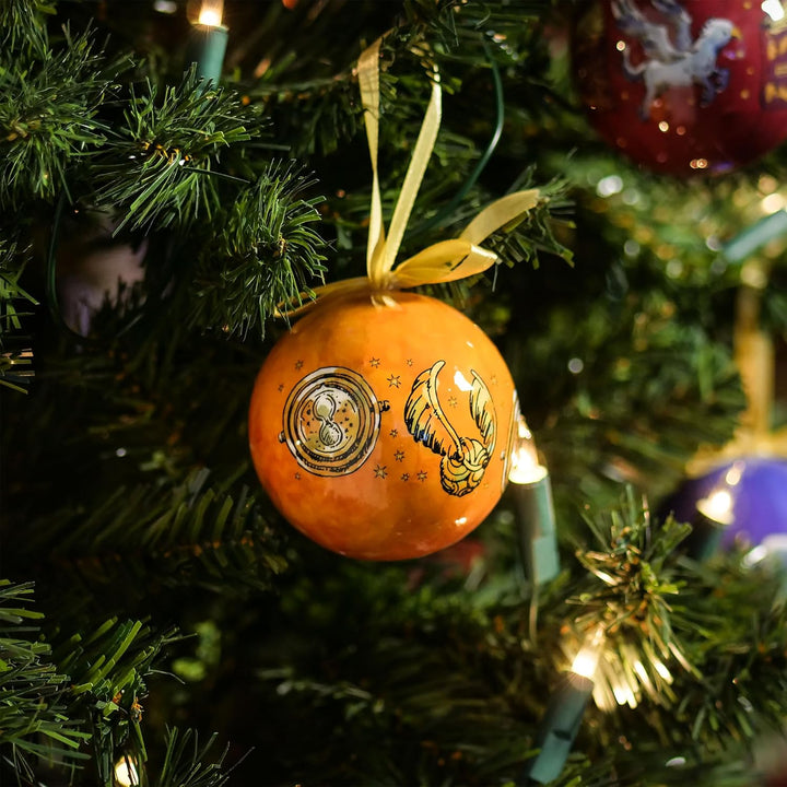 Elbenwald Wizarding World Weihnachtsbaumkugeln 14 teilig in dekorativer Geschenkbox für Harry Potter