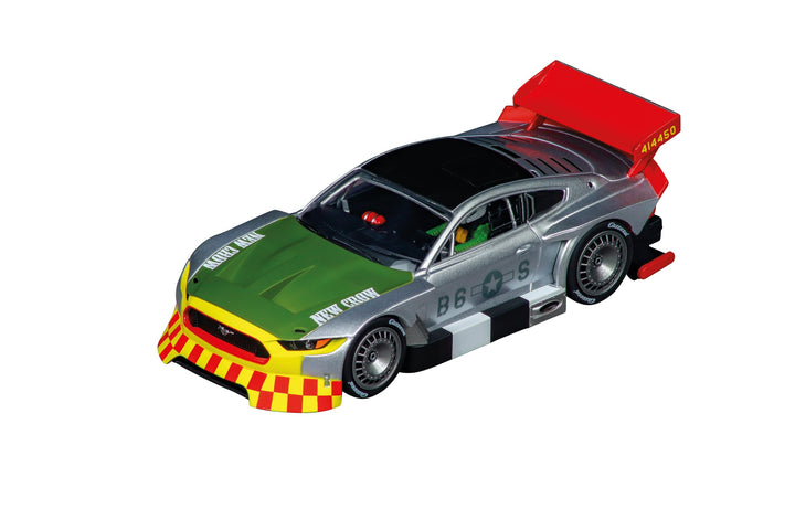 Carrera Evolution Ford Mustang GTY, New Crow – Slotcar mit Lichtfunktionen, digital nachrüstbar & de