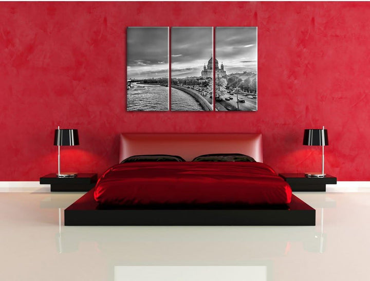 Pixxprint Monocrome, Sonnenuntergang in Moskau 3-Teiler Leinwandbild 120x80 Bild auf Leinwand