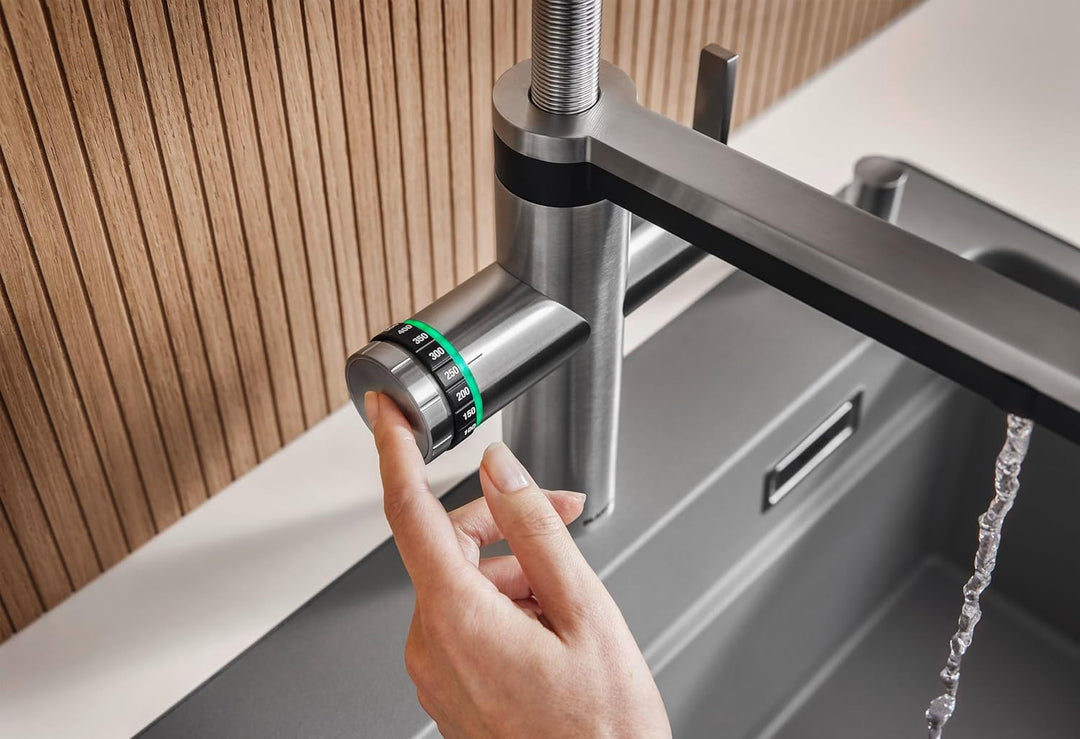 BLANCO CHOICE Icona | Küchenarmatur aus massiv Edelstahl | all-in-one Armatur | Gekühltes Wasser in