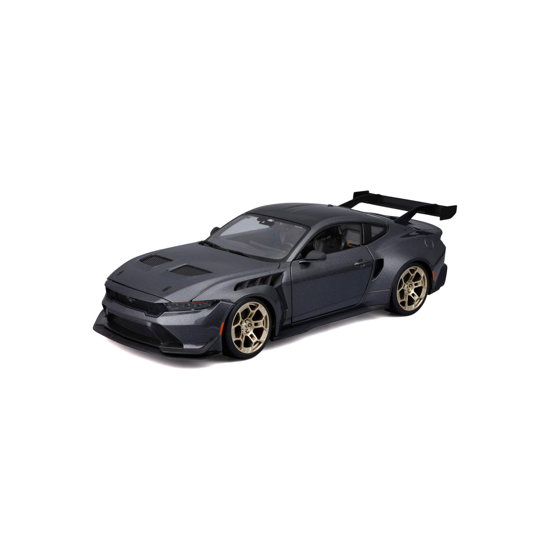 MAISTO Ford Mustang GTD, Special Edition 2025, Metallic Grau - Modellauto 1:18 Originalgetreues Samm