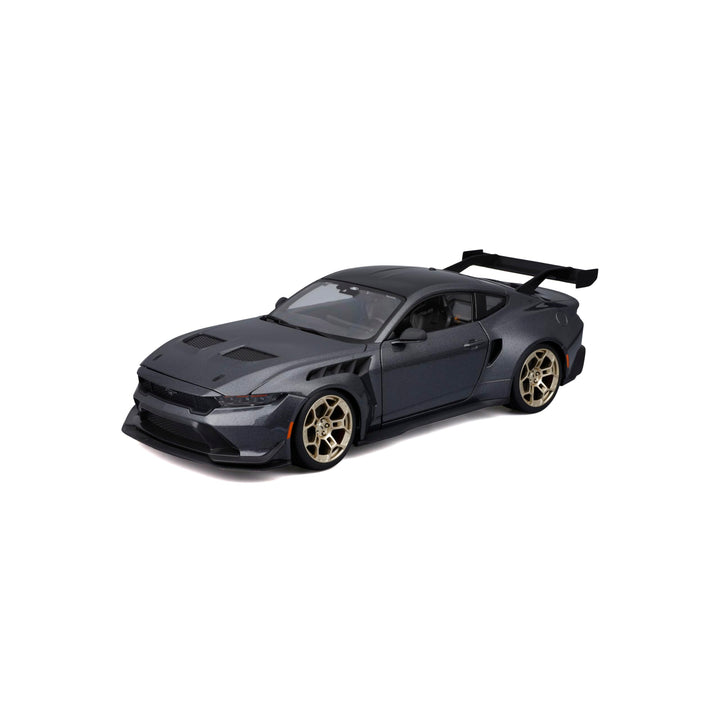 MAISTO Ford Mustang GTD, Special Edition 2025, Metallic Grau - Modellauto 1:18 Originalgetreues Samm