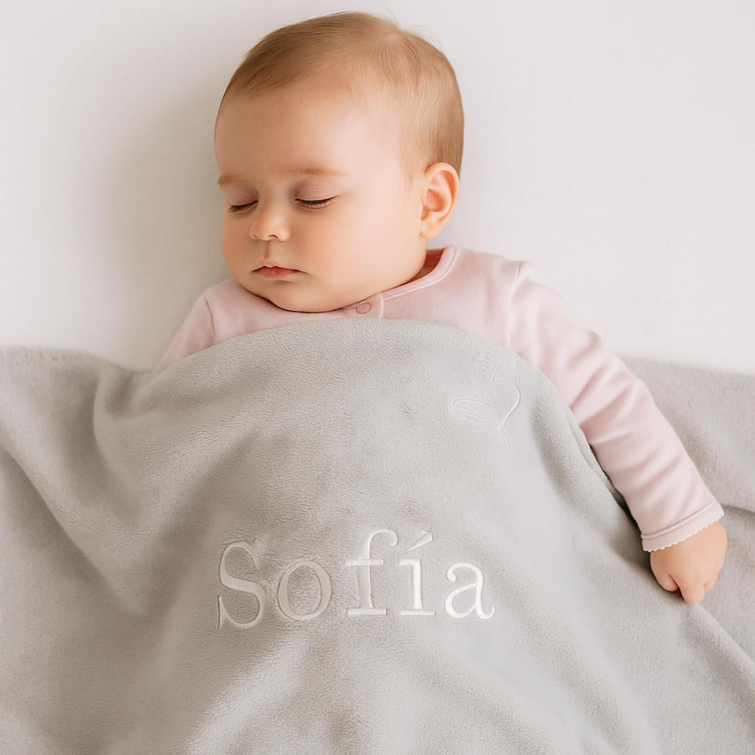 BebeDeParis | Unisex Windeltorte. Torte mit 15 Windeln, Bestickt, Fleece-Decke und Schnuller, Grösse