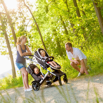 Hauck Geschwister Kinderwagen Duett 2 / Buggy für 2 Kinder / Sitz Oben Umbaubar in Baby Wanne für Ne