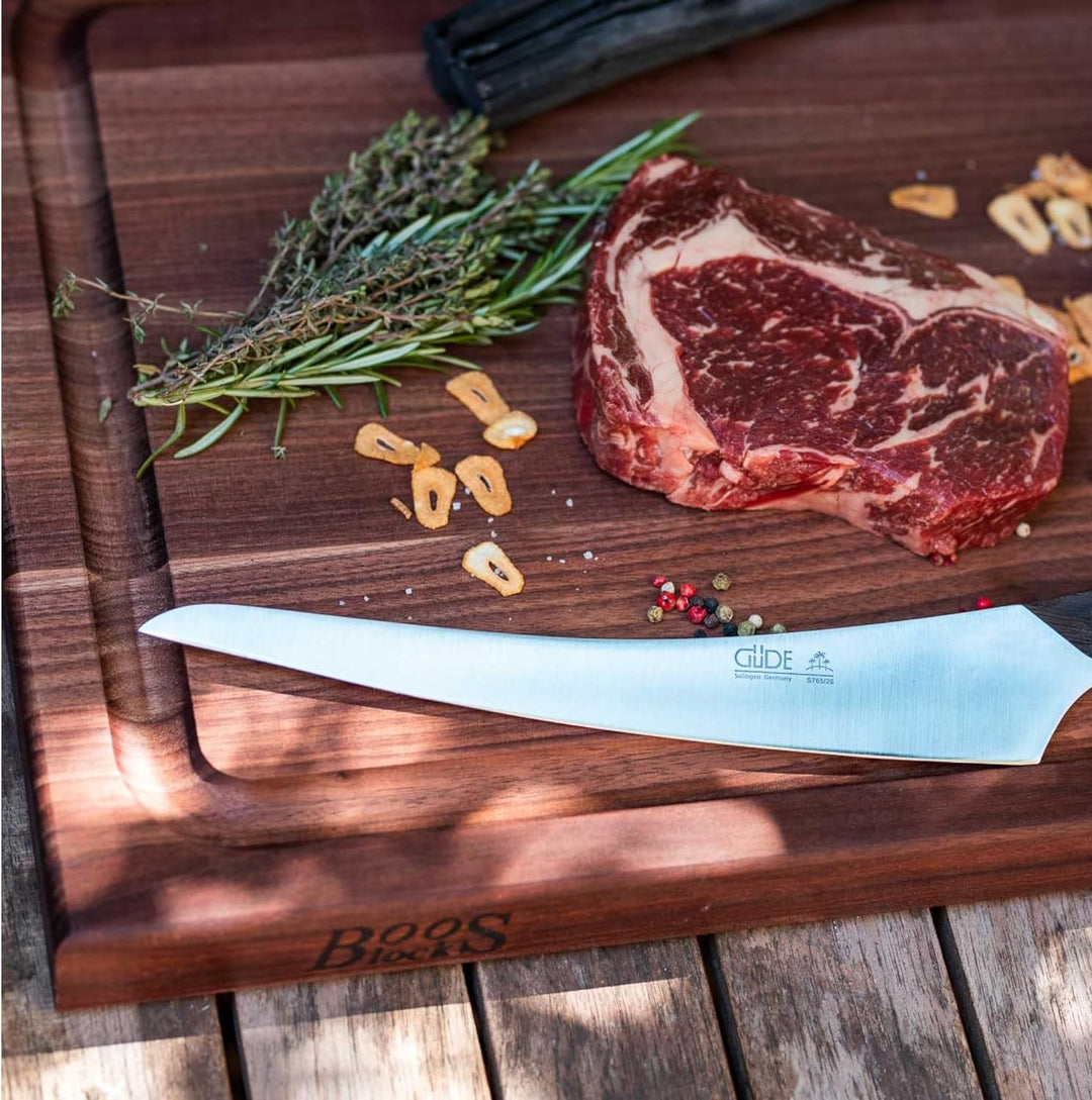 Boos Block BBQ Walnussholz Schneidebrett - Saftrille - Seitlichen Griffmulden – Profi-Schneidebrett