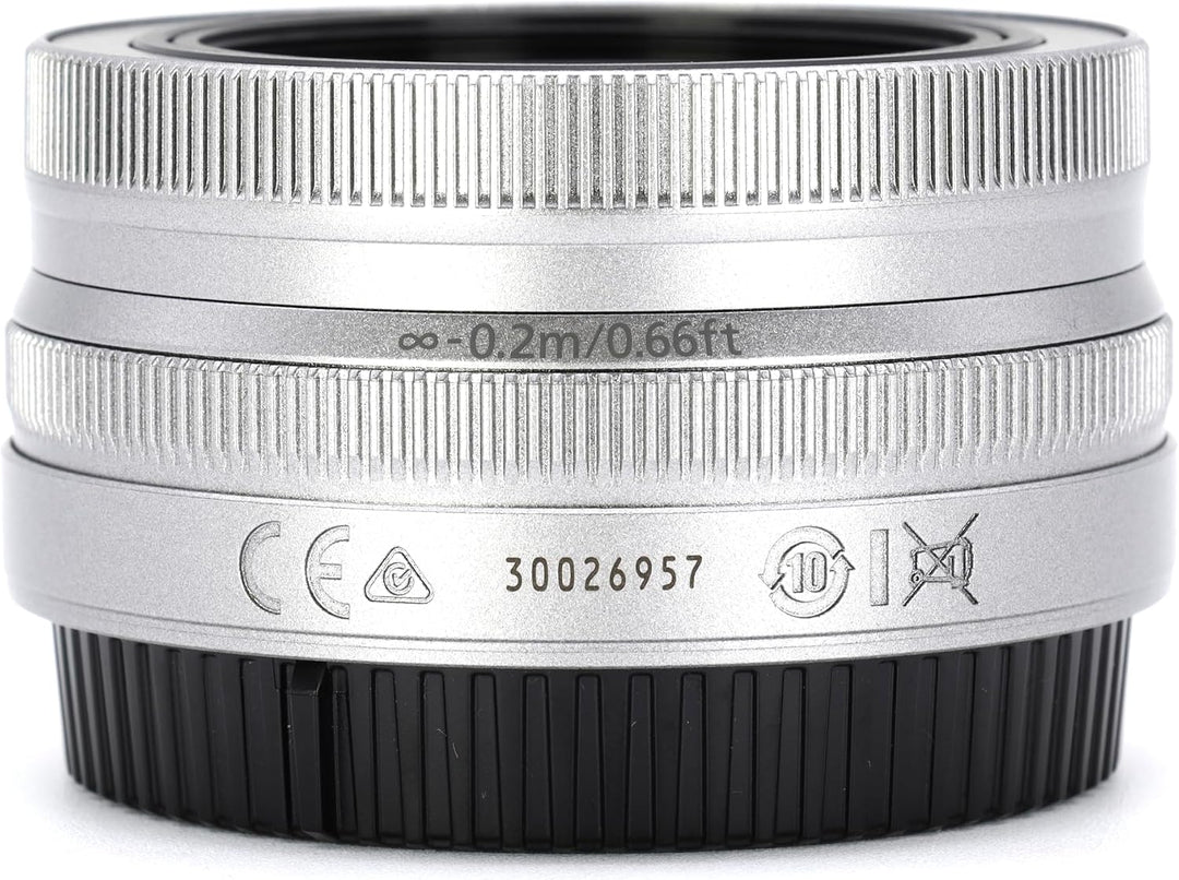 Nikon Z 16-50mm f/3,5-6,3 VR DX SE, Silber