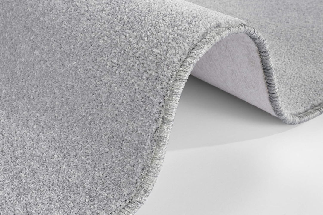 Hanse Home Nasty Läufer – Flauschiger Kurzflor Teppich Einfarbig Unifarben für Esszimmer, Wohnzimmer