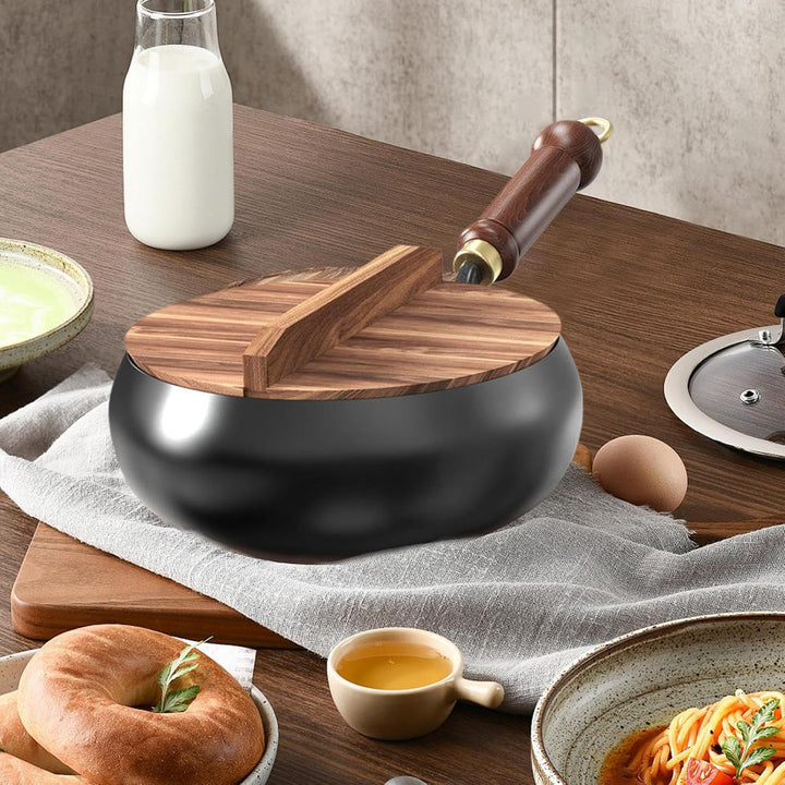 Chinesische Wok, handgefertigte Eisenpfanne mit Holzgriff multifunktionales Antihaftpfanne nicht bes