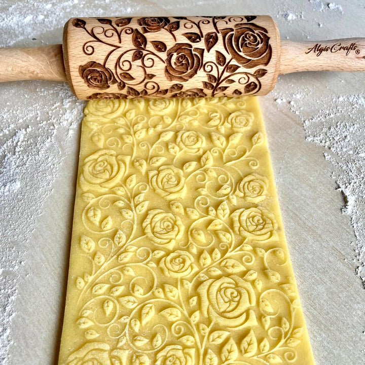GARTENBLUMEN 3-er SET Kinder Nudelhölzer für hausgemachtes Gebäck. Teigrolle mit Blumen- Rosen, Saku
