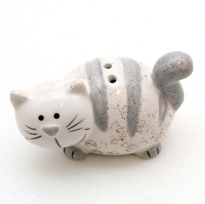 Dekohelden24 2er Set Keramik Salz-/ Pfefferstreuer/Gewürzstreuer als Katzen, Masse ca. 7 x 6 x 7 cm.